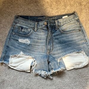 American Eagle vintage hi rise festival short